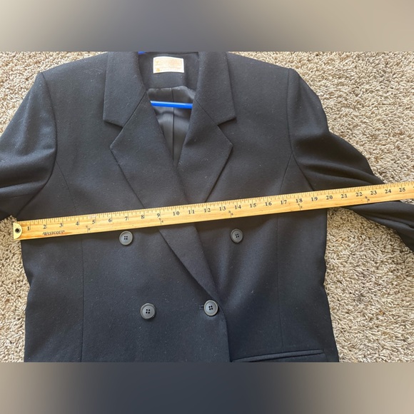 Pendleton Women’s 100% Pure Virgin Wool Blazer, Color Black, Size 8. - Picture 16 of 16
